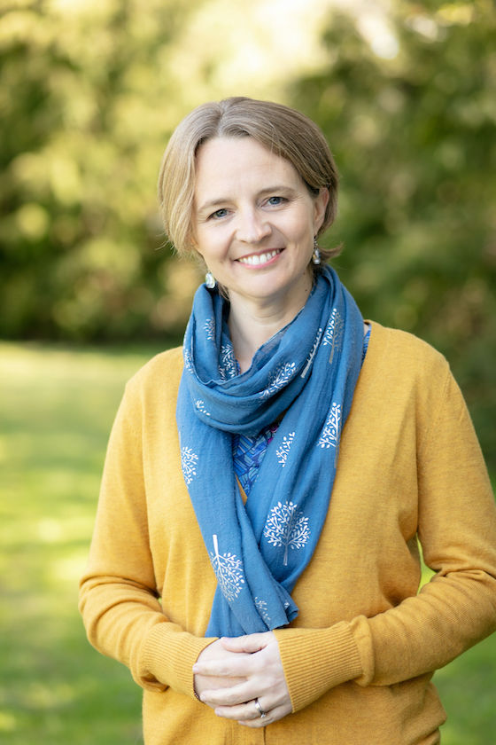 Dr Kirsty Pakes, Parenting Consultant and Clinical Psychologist